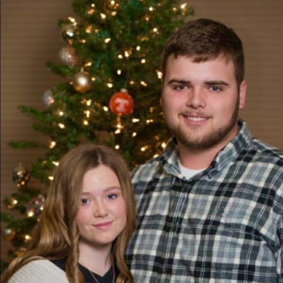 Meet your Posher, Avery - Picture 1 of 1